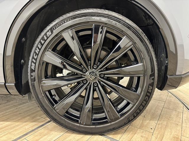 クラウンスポーツ Ｚ　ワンオーナー／パノラマルーフ／純正１２．３インチナビ／全方位カメラ／レザーシート／パーキングアシスト／デジタルインナーミラー／ベンチレーション／追従クルコン／パワーバックドア／ＢＳＭ／ＥＴＣ２．０（31枚目）