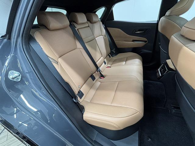 クラウンスポーツ Ｚ　ワンオーナー／パノラマルーフ／純正１２．３インチナビ／全方位カメラ／レザーシート／パーキングアシスト／デジタルインナーミラー／ベンチレーション／追従クルコン／パワーバックドア／ＢＳＭ／ＥＴＣ２．０（42枚目）