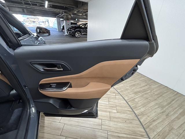 クラウンスポーツ Ｚ　ワンオーナー／パノラマルーフ／純正１２．３インチナビ／全方位カメラ／レザーシート／パーキングアシスト／デジタルインナーミラー／ベンチレーション／追従クルコン／パワーバックドア／ＢＳＭ／ＥＴＣ２．０（43枚目）