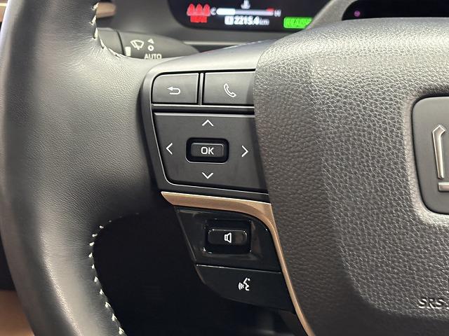 クラウンスポーツ Ｚ　ワンオーナー／パノラマルーフ／純正１２．３インチナビ／全方位カメラ／レザーシート／パーキングアシスト／デジタルインナーミラー／ベンチレーション／追従クルコン／パワーバックドア／ＢＳＭ／ＥＴＣ２．０（50枚目）