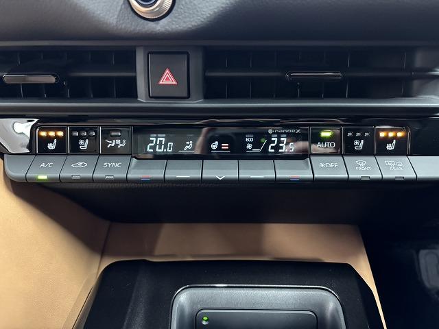 クラウンスポーツ Ｚ　ワンオーナー／パノラマルーフ／純正１２．３インチナビ／全方位カメラ／レザーシート／パーキングアシスト／デジタルインナーミラー／ベンチレーション／追従クルコン／パワーバックドア／ＢＳＭ／ＥＴＣ２．０（54枚目）