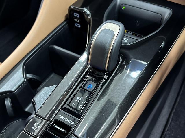 クラウンスポーツ Ｚ　ワンオーナー／パノラマルーフ／純正１２．３インチナビ／全方位カメラ／レザーシート／パーキングアシスト／デジタルインナーミラー／ベンチレーション／追従クルコン／パワーバックドア／ＢＳＭ／ＥＴＣ２．０（56枚目）