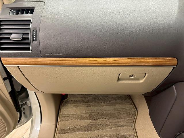 お問い合わせは０１２０−７０−４０９２まで。専門店だからこその知識・経験豊富な、熟練したスタッフ達が、お客様に適した一台をご案内致します。