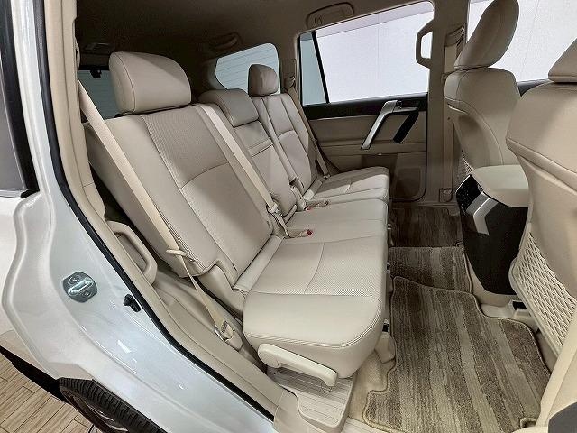 お問い合わせは０１２０−７０−４０９２まで。専門店だからこその知識・経験豊富な、熟練したスタッフ達が、お客様に適した一台をご案内致します。