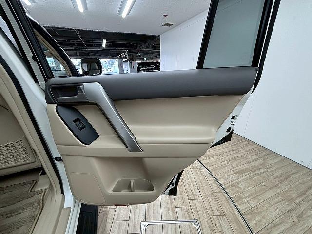 お問い合わせは０１２０−７０−４０９２まで。専門店だからこその知識・経験豊富な、熟練したスタッフ達が、お客様に適した一台をご案内致します。