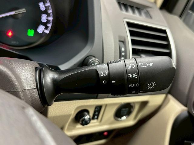 お問い合わせは０１２０−７０−４０９２まで。専門店だからこその知識・経験豊富な、熟練したスタッフ達が、お客様に適した一台をご案内致します。