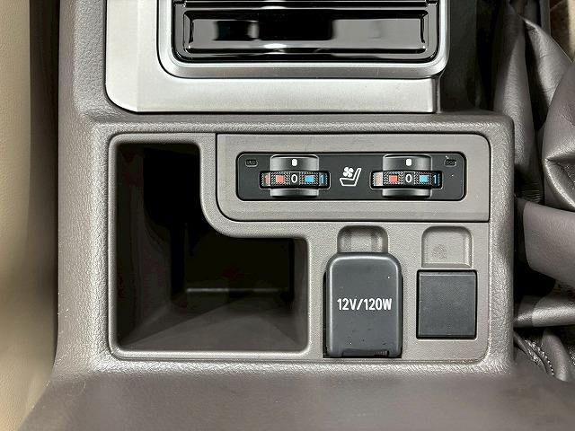 お問い合わせは０１２０−７０−４０９２まで。専門店だからこその知識・経験豊富な、熟練したスタッフ達が、お客様に適した一台をご案内致します。