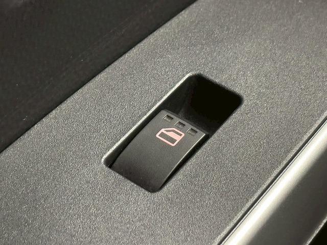 ルーミー カスタムG ワンオーナー/SDナビ地デジ/バックカメラ/両側電動/衝突軽減/シートヒーター/アイドリングストップ/クリアランスソナー/ETC/LED/スマートキー/オートエアコン(37枚目)