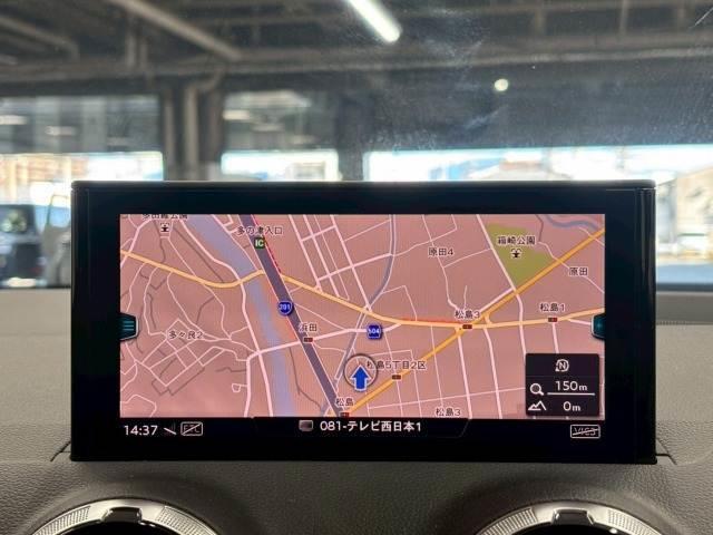 Ｑ２ ３５　ＴＦＳＩ　Ｓ　ｌｉｎｅ　ワンオーナー／コンビニエンス＆アシスタンスパッケージ／純正８型ナビ地デジ／バックカメラ／追従クルコン／ＢＳＭ／シートヒーター／ＥＴＣ／ＬＥＤ／スマートキー／ハーフレザー／アイドリングストップ（3枚目）