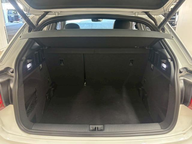 Ｑ２ ３５　ＴＦＳＩ　Ｓ　ｌｉｎｅ　ワンオーナー／コンビニエンス＆アシスタンスパッケージ／純正８型ナビ地デジ／バックカメラ／追従クルコン／ＢＳＭ／シートヒーター／ＥＴＣ／ＬＥＤ／スマートキー／ハーフレザー／アイドリングストップ（26枚目）