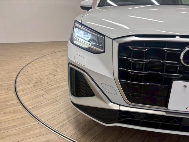 Ｑ２ ３５　ＴＦＳＩ　Ｓ　ｌｉｎｅ　ワンオーナー／コンビニエンス＆アシスタンスパッケージ／純正８型ナビ地デジ／バックカメラ／追従クルコン／ＢＳＭ／シートヒーター／ＥＴＣ／ＬＥＤ／スマートキー／ハーフレザー／アイドリングストップ（51枚目）