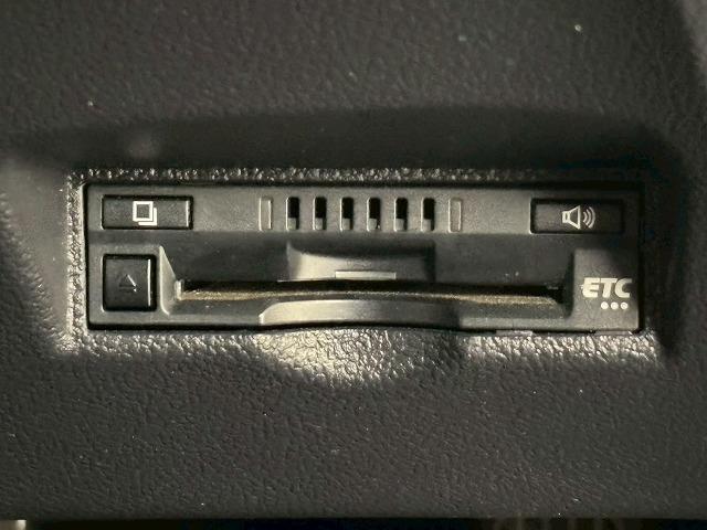 プリウス Ｓ　“Ｓａｆｅｔｙ　Ｐｌｕｓ”　ワンオーナー／純正ナビ／バックカメラ／アドバンストパーク／オートハイビーム／追従クルコン／衝突軽減／ＬＥＤヘッドライト／ＥＴＣ／スマートキー／オートライト／純正１５インチＡＷ（55枚目）