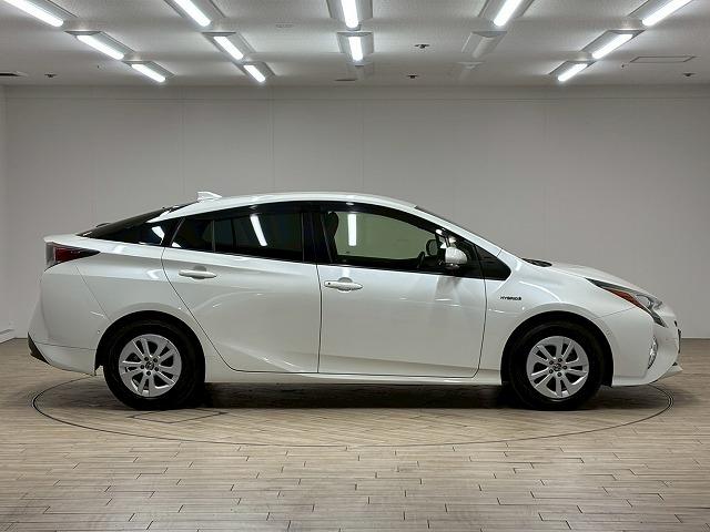 プリウス Ｓ　“Ｓａｆｅｔｙ　Ｐｌｕｓ”　ワンオーナー／純正ナビ／バックカメラ／アドバンストパーク／オートハイビーム／追従クルコン／衝突軽減／ＬＥＤヘッドライト／ＥＴＣ／スマートキー／オートライト／純正１５インチＡＷ（66枚目）