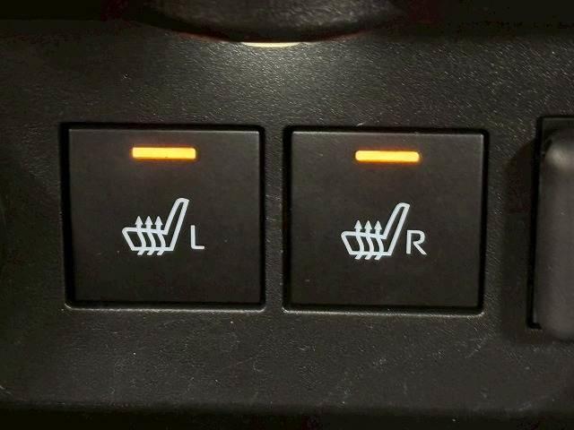 ライズ ハイブリッド　Ｚ　純正９型ナビ地デジ／全周囲モニター／追従クルコン／衝突軽減／シートヒーター／クリアランスソナー／ＬＥＤ／ＥＴＣ／スマートキー／オートライト／電動パーキングブレーキ／純正１７インチＡＷ（9枚目）