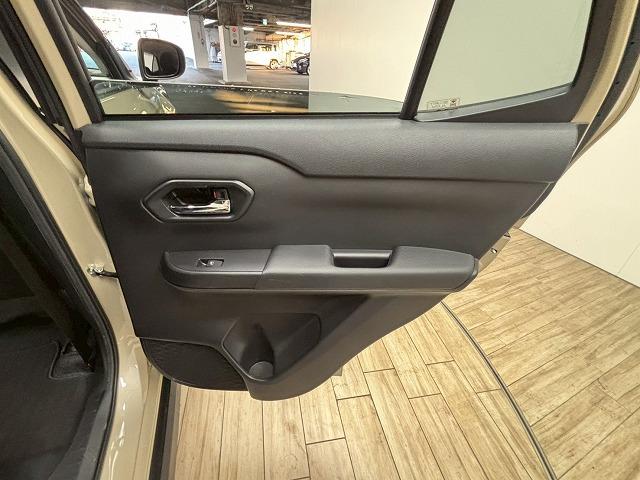 ライズ ハイブリッド　Ｚ　純正９型ナビ地デジ／全周囲モニター／追従クルコン／衝突軽減／シートヒーター／クリアランスソナー／ＬＥＤ／ＥＴＣ／スマートキー／オートライト／電動パーキングブレーキ／純正１７インチＡＷ（41枚目）