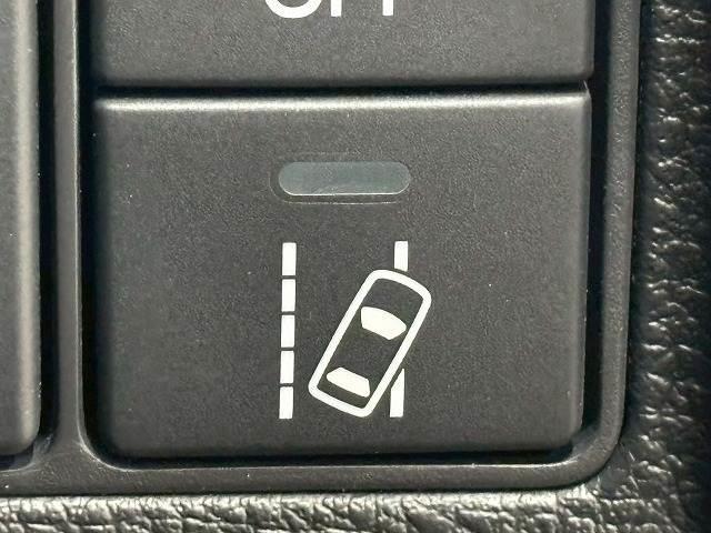 ヴェゼル Ｇ・ホンダセンシング　レーダークルコン／レーンキープアシスト／衝突軽減ブレーキ／電動パーキングブレーキ／アイドリングストップ／純正ナビ／地デジ／バックカメラ／ＥＴＣ／スマートキー／ＬＥＤヘッドライト（9枚目）