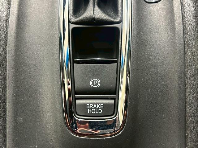 ヴェゼル Ｇ・ホンダセンシング　レーダークルコン／レーンキープアシスト／衝突軽減ブレーキ／電動パーキングブレーキ／アイドリングストップ／純正ナビ／地デジ／バックカメラ／ＥＴＣ／スマートキー／ＬＥＤヘッドライト（56枚目）