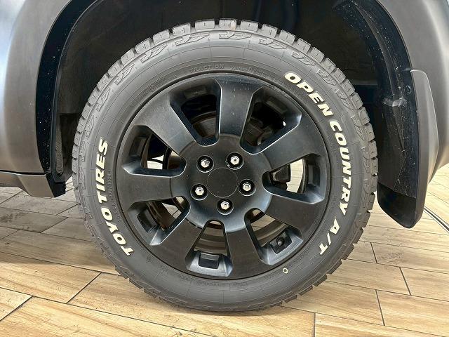 クロスロード ２０Ｘ　ＳＤナビ／バックカメラ／オープンカントリーＡＴタイヤ／ＥＴＣ／ディスチャージライト／オートエアコン／オートライト／１７インチＡＷ／キーレス／デュアルエアバック（31枚目）