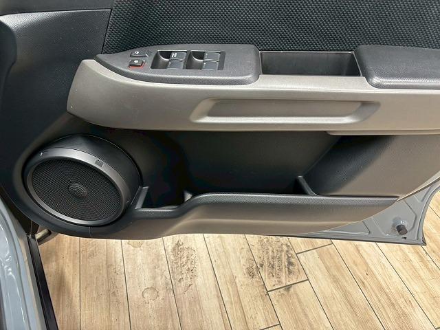 クロスロード ２０Ｘ　ＳＤナビ／バックカメラ／オープンカントリーＡＴタイヤ／ＥＴＣ／ディスチャージライト／オートエアコン／オートライト／１７インチＡＷ／キーレス／デュアルエアバック（39枚目）