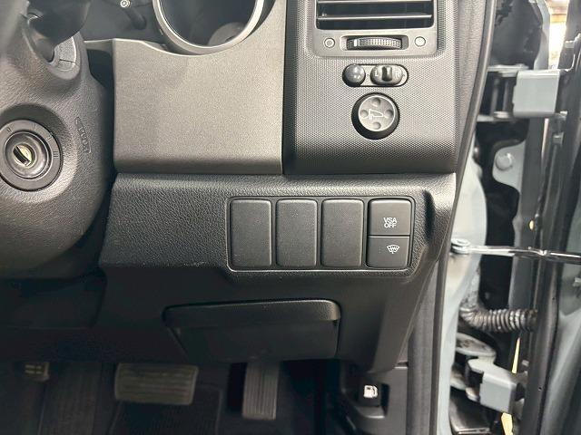 クロスロード ２０Ｘ　ＳＤナビ／バックカメラ／オープンカントリーＡＴタイヤ／ＥＴＣ／ディスチャージライト／オートエアコン／オートライト／１７インチＡＷ／キーレス／デュアルエアバック（55枚目）