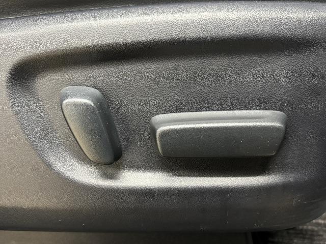 ヴェルファイア ２．５Ｚ　Ｇエディション　サンルーフ／純正１０型ナビ／１２．１型後席モニター／黒革／デジタルインナーミラー／パワーシート／シートベンチレーション／両側電動／電動リアゲート／衝突軽減／ＢＳＭ／追従クルコン／ＥＴＣ／ＬＥＤ（34枚目）