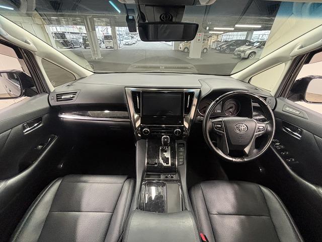 ヴェルファイア ２．５Ｚ　Ｇエディション　サンルーフ／純正１０型ナビ／１２．１型後席モニター／黒革／デジタルインナーミラー／パワーシート／シートベンチレーション／両側電動／電動リアゲート／衝突軽減／ＢＳＭ／追従クルコン／ＥＴＣ／ＬＥＤ（46枚目）