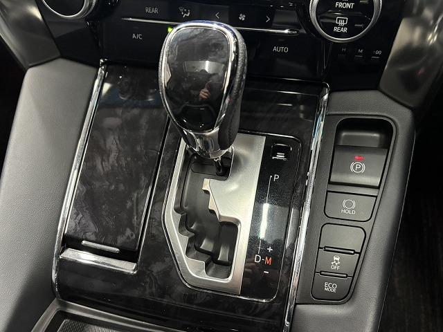 ヴェルファイア ２．５Ｚ　Ｇエディション　サンルーフ／純正１０型ナビ／１２．１型後席モニター／黒革／デジタルインナーミラー／パワーシート／シートベンチレーション／両側電動／電動リアゲート／衝突軽減／ＢＳＭ／追従クルコン／ＥＴＣ／ＬＥＤ（55枚目）