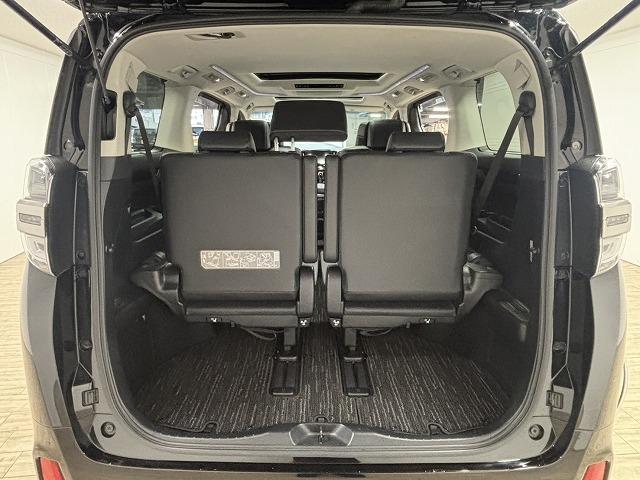 ヴェルファイア ２．５Ｚ　Ｇエディション　サンルーフ／純正１０型ナビ／１２．１型後席モニター／黒革／デジタルインナーミラー／パワーシート／シートベンチレーション／両側電動／電動リアゲート／衝突軽減／ＢＳＭ／追従クルコン／ＥＴＣ／ＬＥＤ（63枚目）