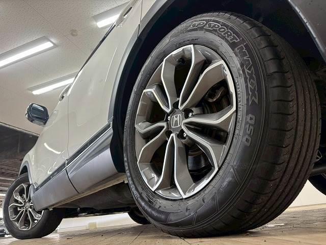 純正１８インチアルミホイールを装備！