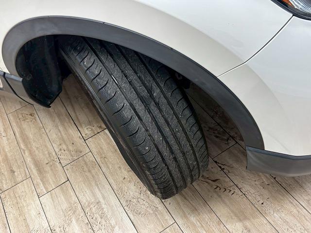 お問い合わせは０１２０−７０−４０９２まで。専門店だからこその知識・経験豊富な、熟練したスタッフ達が、お客様に適した一台をご案内致します。