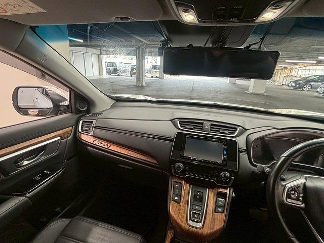 お問い合わせは０１２０−７０−４０９２まで。専門店だからこその知識・経験豊富な、熟練したスタッフ達が、お客様に適した一台をご案内致します。