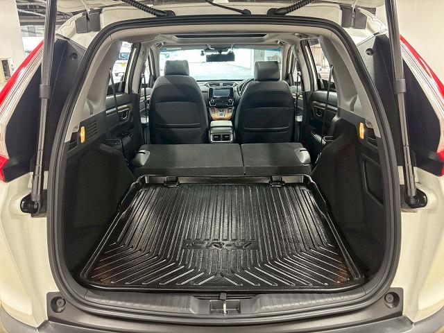 お問い合わせは０１２０−７０−４０９２まで。専門店だからこその知識・経験豊富な、熟練したスタッフ達が、お客様に適した一台をご案内致します。