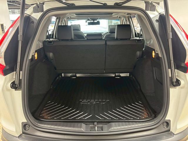 お問い合わせは０１２０−７０−４０９２まで。専門店だからこその知識・経験豊富な、熟練したスタッフ達が、お客様に適した一台をご案内致します。