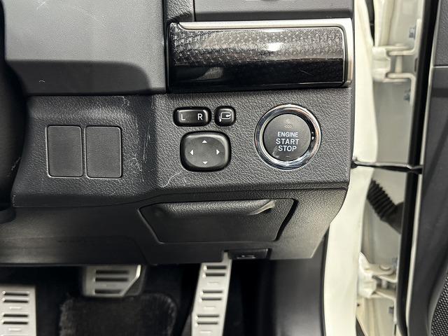 マークＸ ３５０ＲＤＳ　純正ナビ地デジ／バックカメラ／シートヒーター／ハーフレザーシート／衝突軽減／追従クルコン／ＥＴＣ／ＬＥＤ／スマートキー／オートエアコン／パドルシフト／純正１８インチアルミ／オートエアコン（58枚目）