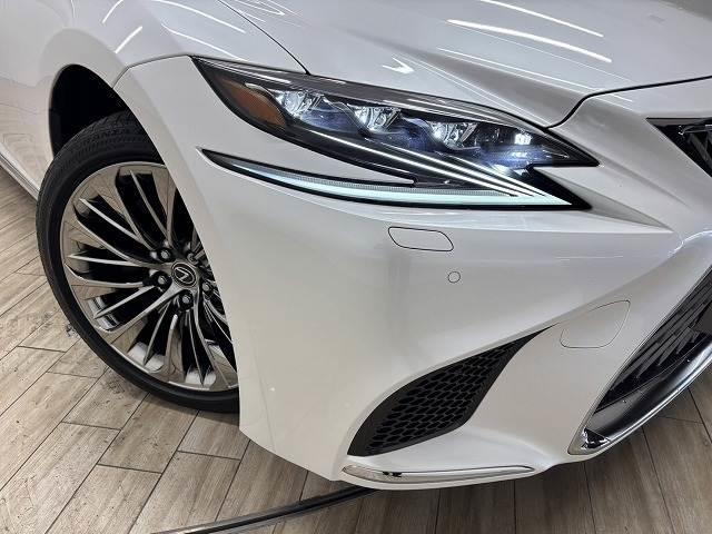 ＬＳ ＬＳ５００ｈ　Ｉパッケージ　サンルーフ／純正オプション２０インチＡＷ／純正１２．３型ナビ／全周囲／パワーシート／シートベンチレーション／ＢＳＭ／追従クルコン／衝突軽減／ヘッドアップディスプレイ／パワー（20枚目）