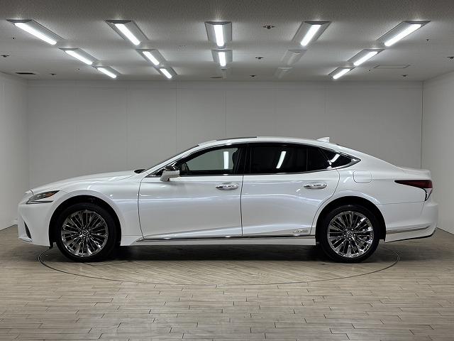 ＬＳ ＬＳ５００ｈ　Ｉパッケージ　サンルーフ／純正オプション２０インチＡＷ／純正１２．３型ナビ／全周囲／パワーシート／シートベンチレーション／ＢＳＭ／追従クルコン／衝突軽減／ヘッドアップディスプレイ／パワー（26枚目）