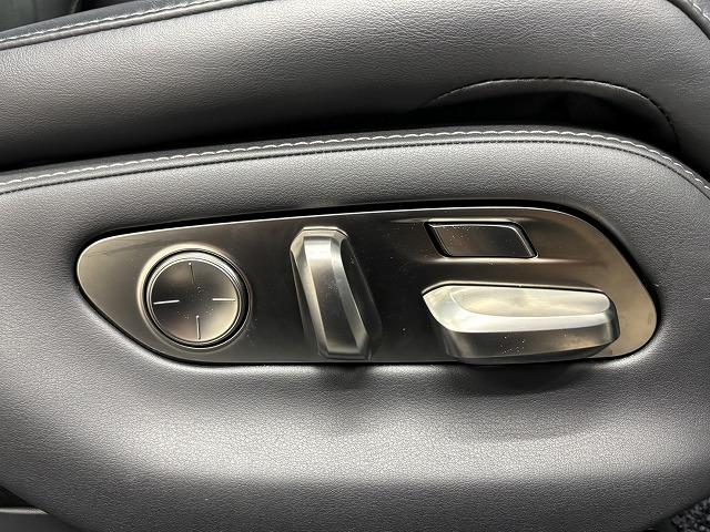 ＬＳ ＬＳ５００ｈ　Ｉパッケージ　サンルーフ／純正オプション２０インチＡＷ／純正１２．３型ナビ／全周囲／パワーシート／シートベンチレーション／ＢＳＭ／追従クルコン／衝突軽減／ヘッドアップディスプレイ／パワー（34枚目）