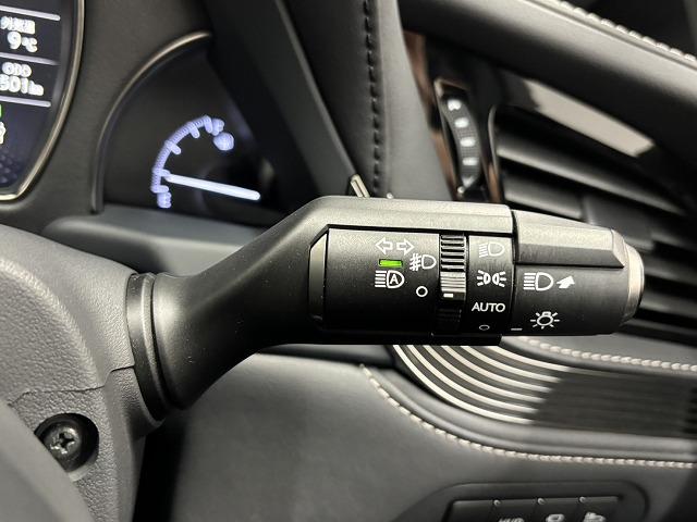 ＬＳ ＬＳ５００ｈ　Ｉパッケージ　サンルーフ／純正オプション２０インチＡＷ／純正１２．３型ナビ／全周囲／パワーシート／シートベンチレーション／ＢＳＭ／追従クルコン／衝突軽減／ヘッドアップディスプレイ／パワー（52枚目）