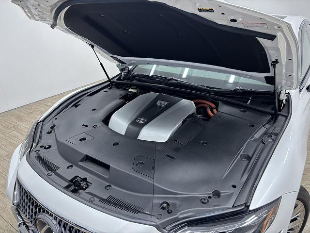 ＬＳ ＬＳ５００ｈ　Ｉパッケージ　サンルーフ／純正オプション２０インチＡＷ／純正１２．３型ナビ／全周囲／パワーシート／シートベンチレーション／ＢＳＭ／追従クルコン／衝突軽減／ヘッドアップディスプレイ／パワー（64枚目）