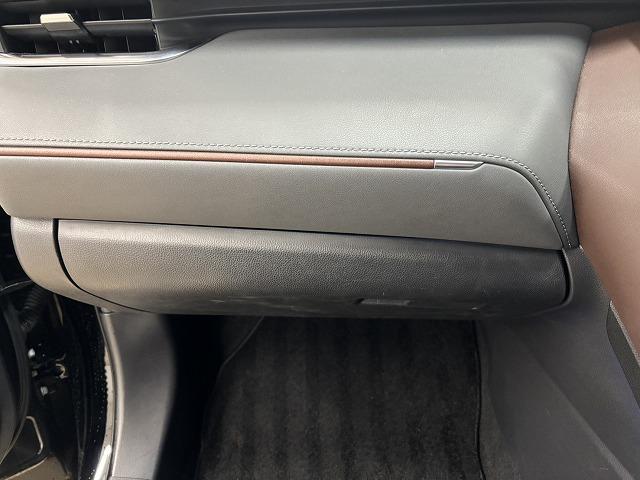 ハリアー Ｇ　純正ディスプレイオーディオ／バックカメラ／デジタルインナーミラー／追従クルコン／衝突軽減／おオートハイビーム／パワーシート／電動リアゲート／ＬＥＤヘッドライト／スマートキー（36枚目）