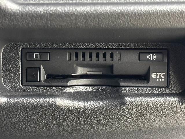 ハイエースバン スーパーＧＬ　ダークプライムＩＩ　ワンオーナー／特別仕様車／アルパインフローティング１１型ナビ地デジ／全周囲／両側電動／オートハイビーム／ＬＥＤヘッドライト／ＥＴＣ／スマートキー／オートエアコン（9枚目）