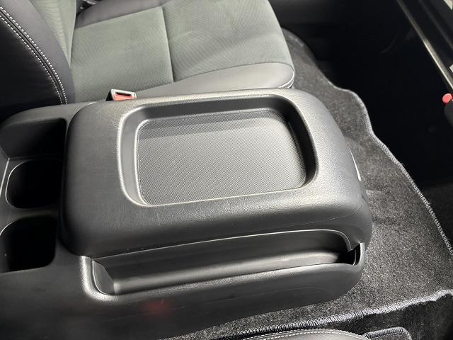 ハイエースバン スーパーＧＬ　ダークプライムＩＩ　ワンオーナー／特別仕様車／アルパインフローティング１１型ナビ地デジ／全周囲／両側電動／オートハイビーム／ＬＥＤヘッドライト／ＥＴＣ／スマートキー／オートエアコン（36枚目）