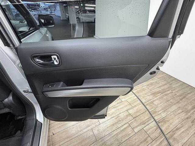 エクストレイル 20GT クルーズコントロール/純正ナビ/地デジ/バックカメラ/ダウンヒルアシスト/パートタイム式4WD/オートエアコン/パワーウィンドウ/インテリジェントキー/純正18インチアルミホイール(41枚目)