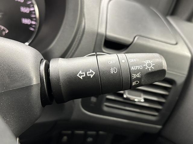 エクストレイル 20GT クルーズコントロール/純正ナビ/地デジ/バックカメラ/ダウンヒルアシスト/パートタイム式4WD/オートエアコン/パワーウィンドウ/インテリジェントキー/純正18インチアルミホイール(50枚目)