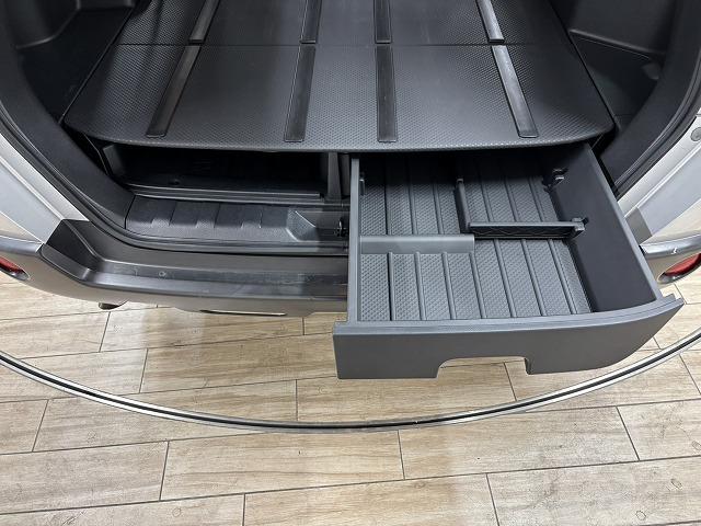 エクストレイル 20GT クルーズコントロール/純正ナビ/地デジ/バックカメラ/ダウンヒルアシスト/パートタイム式4WD/オートエアコン/パワーウィンドウ/インテリジェントキー/純正18インチアルミホイール(63枚目)