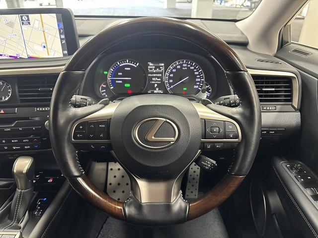 お問い合わせは０１２０−７０−４０９２まで。専門店だからこその知識・経験豊富な、熟練したスタッフ達が、お客様に適した一台をご案内致します。