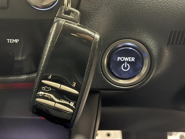 お問い合わせは０１２０−７０−４０９２まで。専門店だからこその知識・経験豊富な、熟練したスタッフ達が、お客様に適した一台をご案内致します。