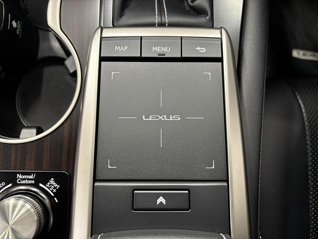 お問い合わせは０１２０−７０−４０９２まで。専門店だからこその知識・経験豊富な、熟練したスタッフ達が、お客様に適した一台をご案内致します。