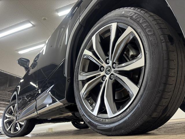 お問い合わせは０１２０−７０−４０９２まで。専門店だからこその知識・経験豊富な、熟練したスタッフ達が、お客様に適した一台をご案内致します。