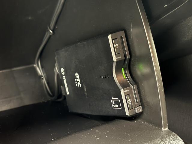 ＭＡＺＤＡ６セダン ２０Ｓ　純正８．８型ナビ／バックカメラ／Ｂｌｕｅｔｏｏｔｈ／アイドリングストップ／クリアランスソナー／追従クルコン／ＢＳＭ／ＥＴＣ／ＬＥＤ／スマートキー／オートエアコン／オートライト／純正１７インチアルミ（37枚目）